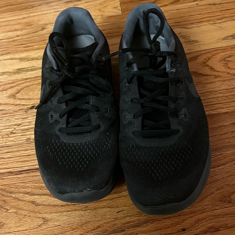Nike Free Runs
